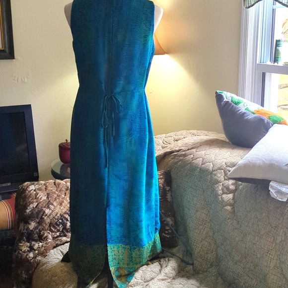 AGB Petite Maxi Sheath Dress Size 10P Teal Green and Blues Decorative design hem - Picture 3 of 9